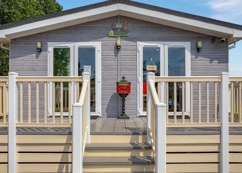 Viesnīcas āriene, Otters Mead Boutique Lodges in Beetley