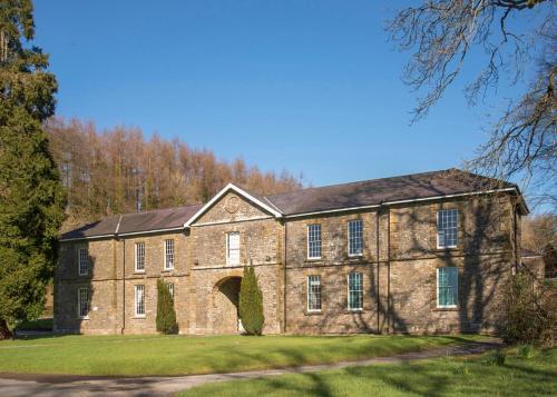 Viesnīcas āriene, Pantglas Hall Lodges in Llanegwad