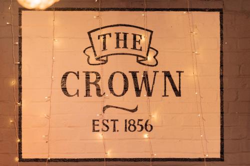 The Crown Pub & Guesthouse - image 3