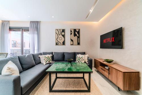 Charming Apartment in Hyper Center Modernity - image 4