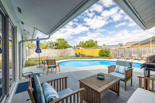 Central St Pete with Pool and Gameroom in Seminole (FL)