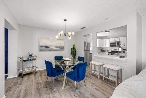 Central St Pete with Pool and Gameroom in Seminole (FL)
