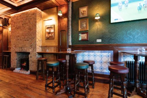 The Crown Pub & Guesthouse - image 13