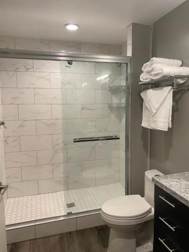 Cle Suites 3BR 2BA 5 min Walk to Cle Clinic Unit 2, Cleveland (foto 7)