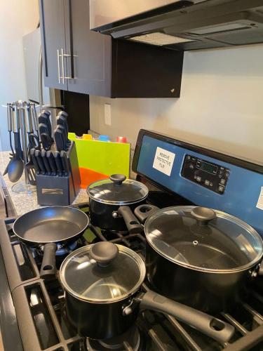 Cle Suites 3BR 2BA 5 min Walk to Cle Clinic Unit 2, Cleveland (foto 10)