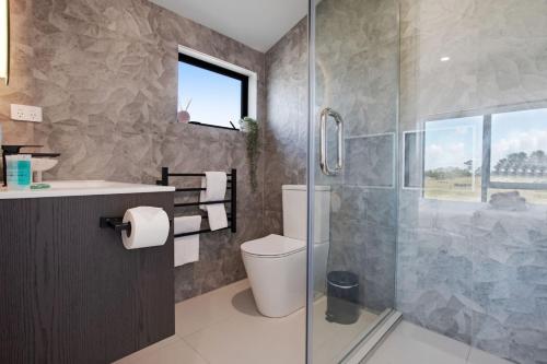 Modern Townhouse by Mangere Mountain near Airport, Auckland (foto 7)