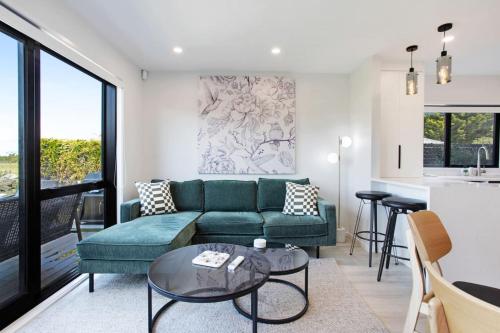 Modern Townhouse by Mangere Mountain near Airport, Auckland (foto 10)