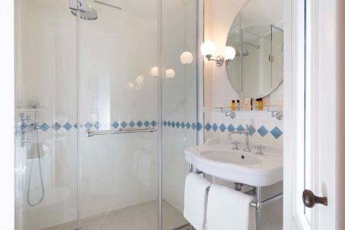 Hotel Du Quai Voltaire, Paris (photo 4)