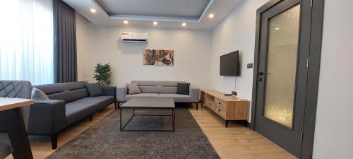 Professionally Maintained, Spacious New Residences Just Minutes from Lara Beach & Kundu Entertainment Zone, Antalya (fotografie 6)