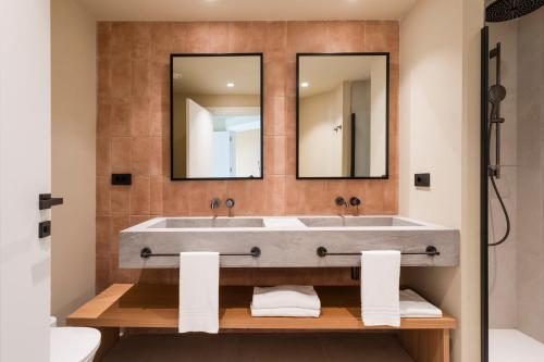 Suite, accesso diretto alla piscina