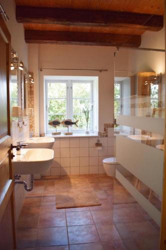 浴室, Ferienwohnung Ole Hof Risum-Lindholm in 日松林