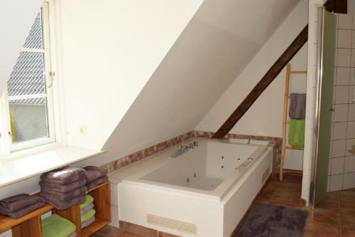 浴室, Ferienwohnung Ole Hof Risum-Lindholm in 日松林