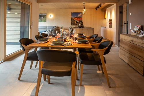 Ferienhaus Gîte Al Scheier Tarchamps – khách sạn tại Lultzhausen