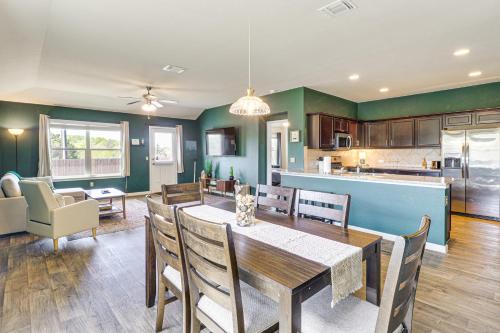Shop, Dine and Unwind Pet-Friendly Home in Austin!, Austin (fotografie 2)