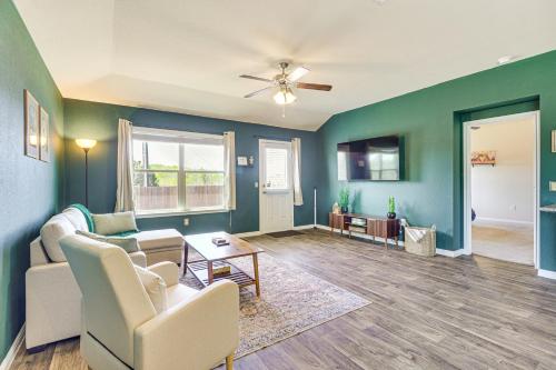 Shop, Dine and Unwind Pet-Friendly Home in Austin!, Austin (fotografie 4)
