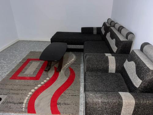 Jade in Assinie-Mafia