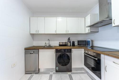 Charming 4 Double Bed Steps from the Old Town, Bilbao (foto 6)
