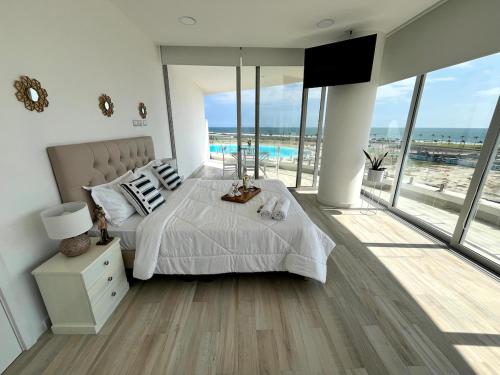 Karibao Ecuabook Familiar 7A in Engabao