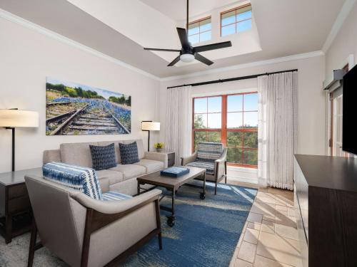One-Bedroom Villa image 2