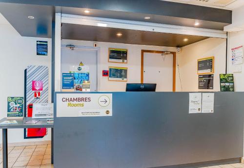 大堂, B&B HOTEL Châtellerault in 沙泰勒羅
