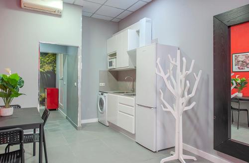 J&N Apartament La Palmera 1, Севилья (фото 9)