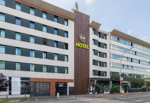 B&B 호텔 리옹 웨스트 타신 - 숙소 외관