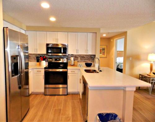 Ocean Walk Resort 2 BR 2332 - image 9