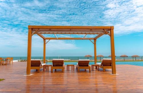 Karibao Ecusuites Double Room D in Engabao