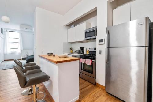 XL Prime Tribeca Furnished Loft June To Aug 90 Days Stay Required - image 5