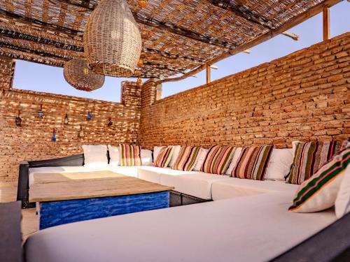 Riad MAYAN Heated Pool and GYM