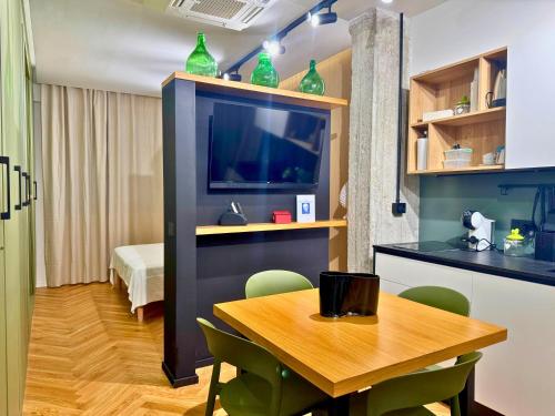 Plaza Suite, Palermo