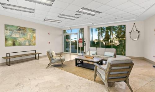 The Crescent 309 The Crescent 309