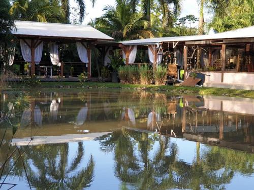 Restoran, Domaine de la Matourienne in Matoury