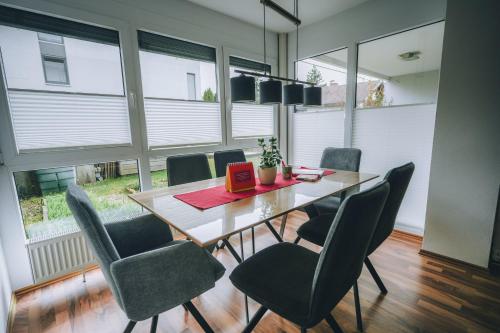 設施, EulenNest Spacious Cozy Home with Private Garden in 阿爾高林登伯格