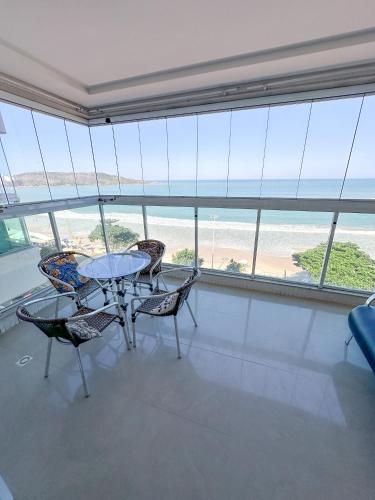 Apartamento em Guarapari, Praia do Morro - Frente Praia