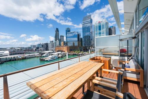 Penthouse apartment with stunning Harbour views, Auckland (foto 7)