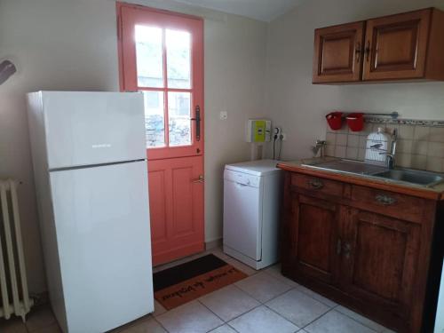 Gîte les 3 petits porcelets (Gite les 3 petits porcelets) in มิสสิอา