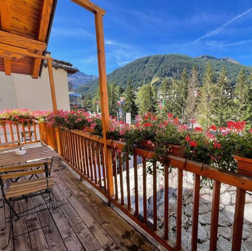 Hotel Coeur Du Village 3