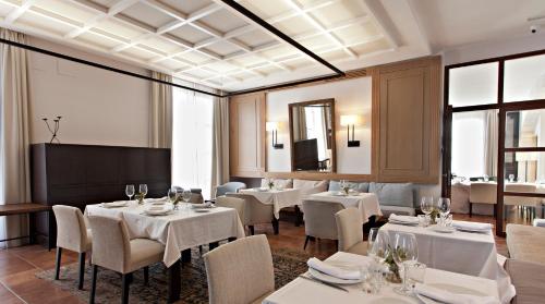 66547875 Casa Anamaria Hotel