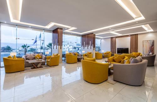 Vestíbulo, The Palaces Hotel Suites - Wadeen in Anqarah