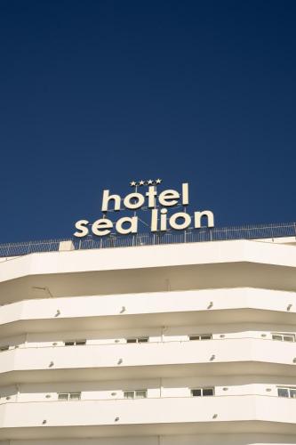 Sea Lion Hotel - image 14