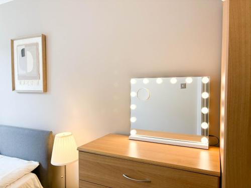 Modern & Premium 2BR 2BA City Center Apartment, Manchester (photo 6)