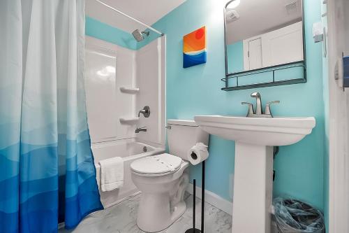 NEW | 4-Bedroom Oceanfront Duplex | Sleeps 13 | Direct Beach Access – North Myrtle Beach, SC