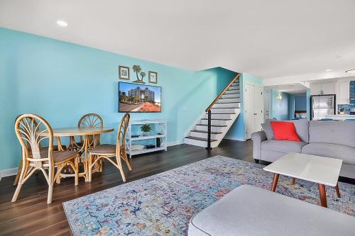 NEW | 4-Bedroom Oceanfront Duplex | Sleeps 13 | Direct Beach Access – North Myrtle Beach, SC