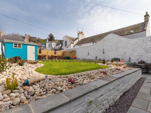 Holiday Home Portpatrick House by Interhome in Портпатрік