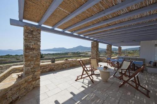 Niovi Antiparos Luxury Villas gîte à louer Grótta