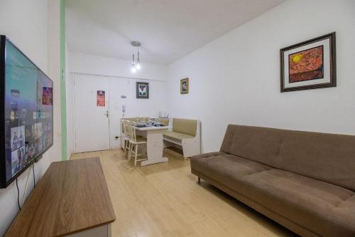 ACC43B - 1 Dorm Climatizado, Quadra Mar, Garagem - Praia do Pinho