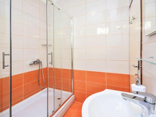 House Teo – Okrug Gornji, MD