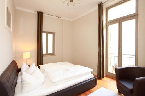 One-Bedroom Apartment 1