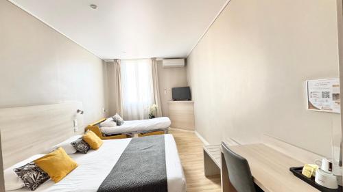 Hôtel Helvétique - image 13